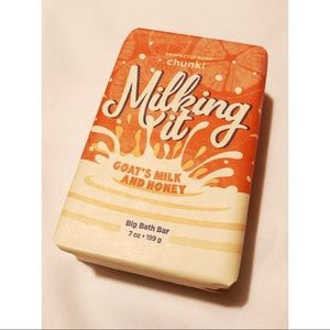 Perfectly Posh Milking It Chunk - Body Soap Bar